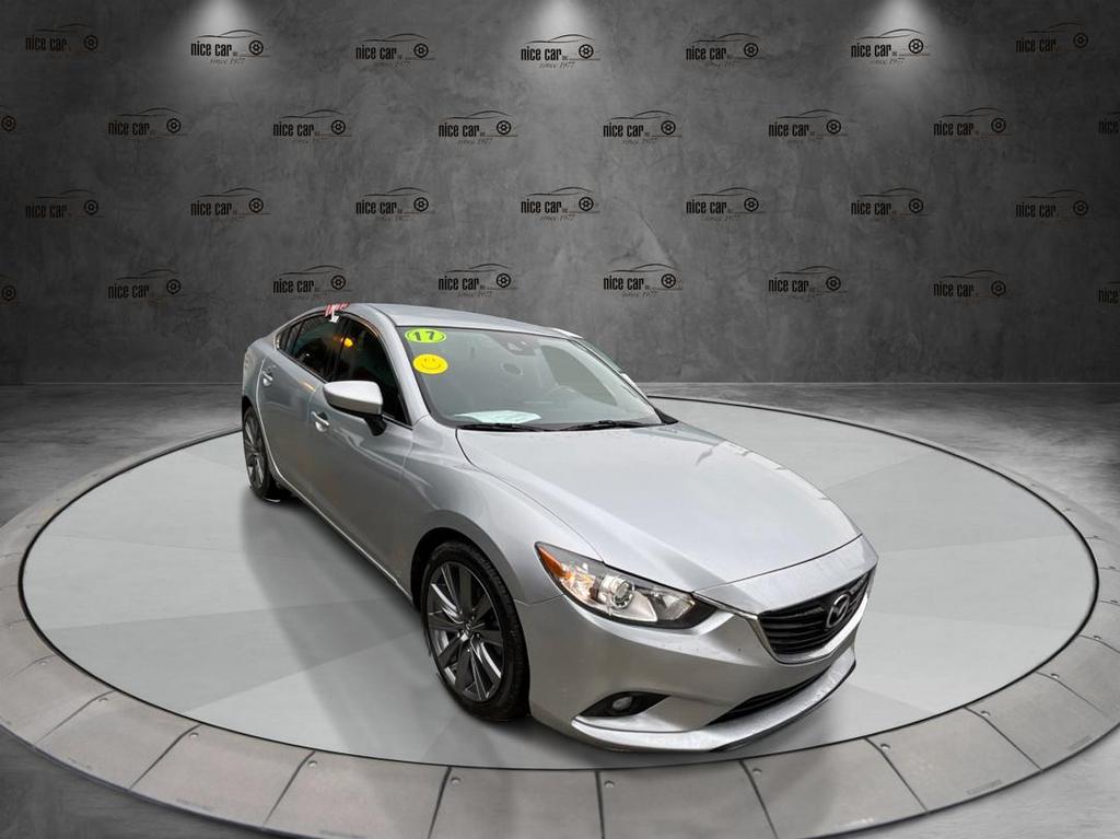 2017 Mazda EZ-6 i Touring Auto's photo