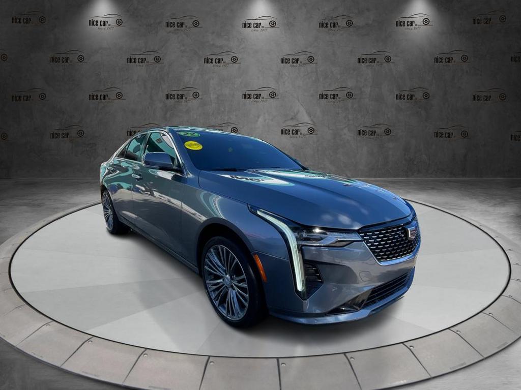 2022 Cadillac CT4 Luxury's photo