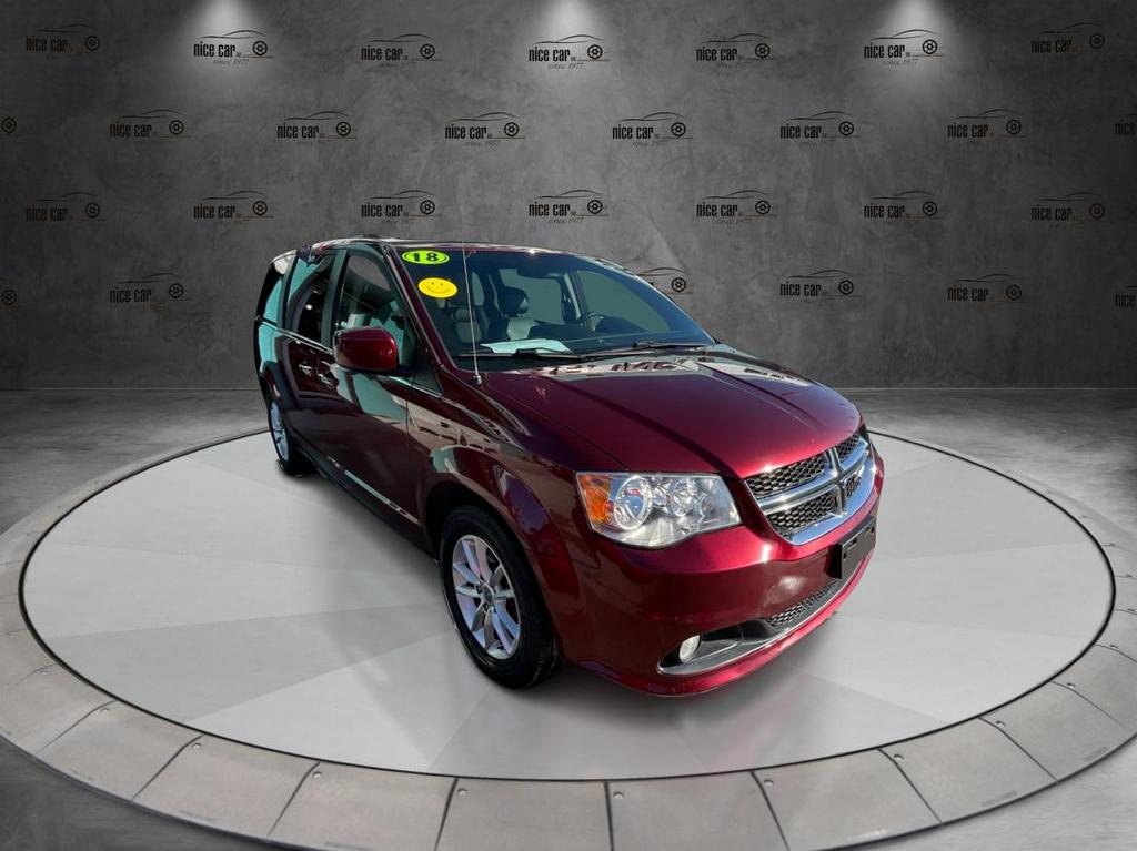 2018 Dodge Grand Caravan SXT's photo