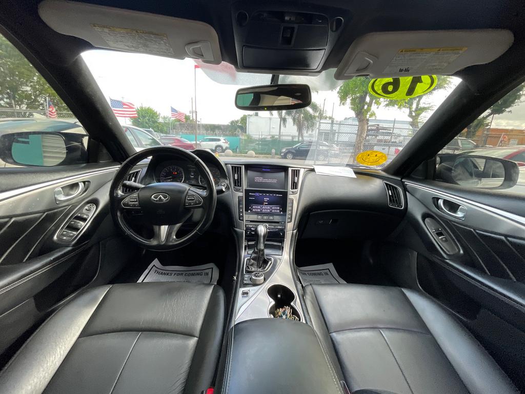 2016 INFINITI Q50 Premium - Photo 16