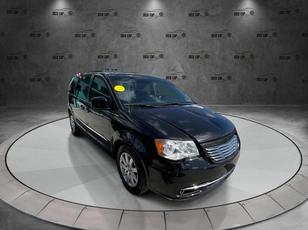 2015 Chrysler Town & Country Touring